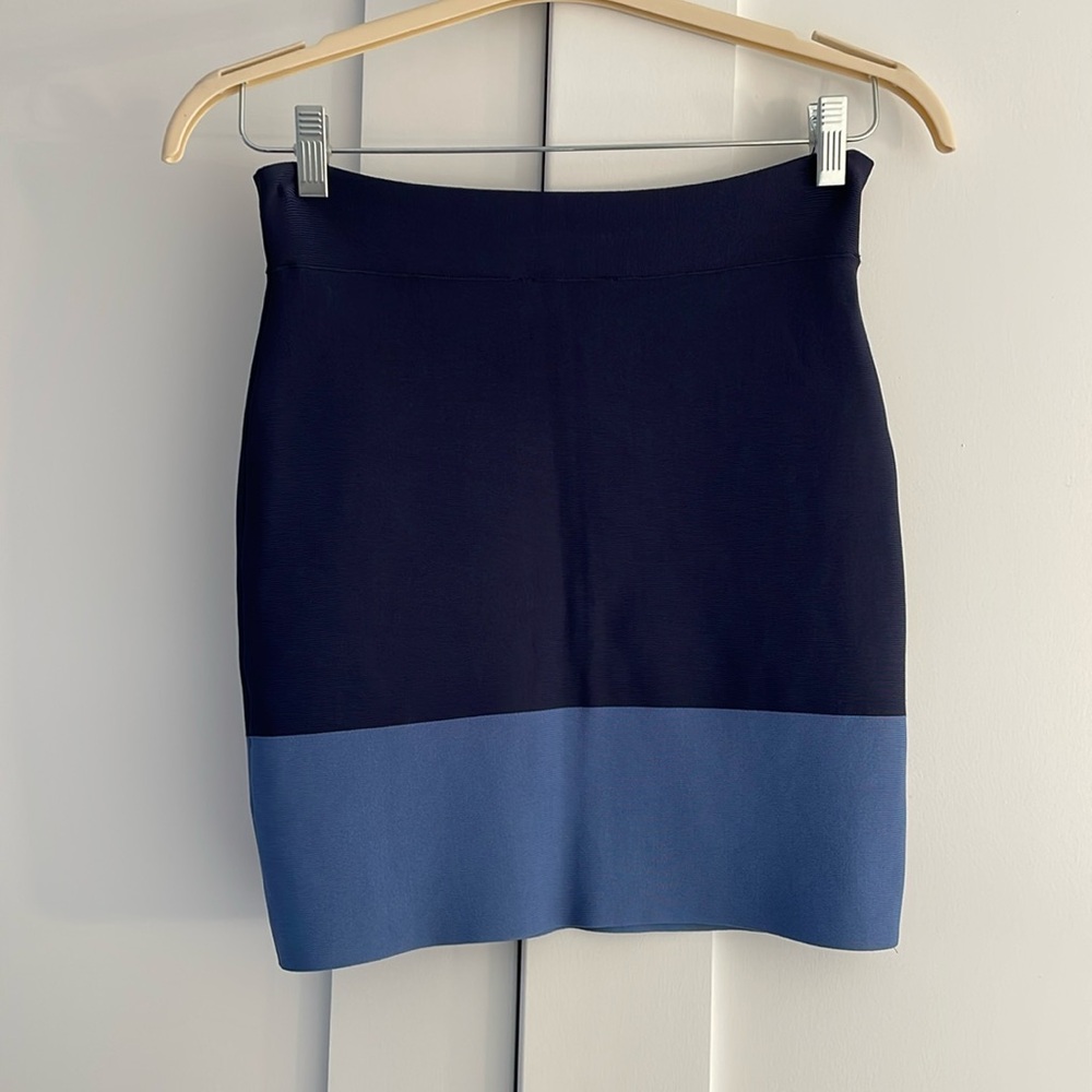 BCBG MaxAzria Two Tone Blue Bandage Skirt M